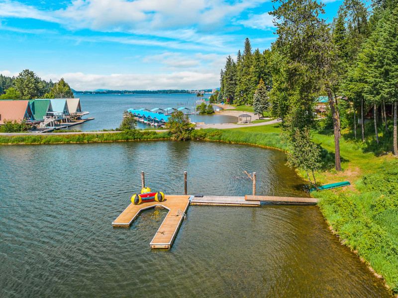 Picture of the Kidd Island Bay Cabin Retreat in Coeur d Alene, Idaho