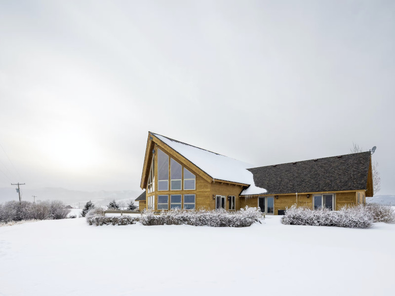 Picture of the Idyllic Riverfront Retreat in Victor, Idaho