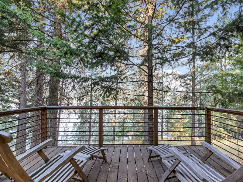 Picture of the Selby Knoll Estate (Main & Guesthouse) in Harrison, Idaho