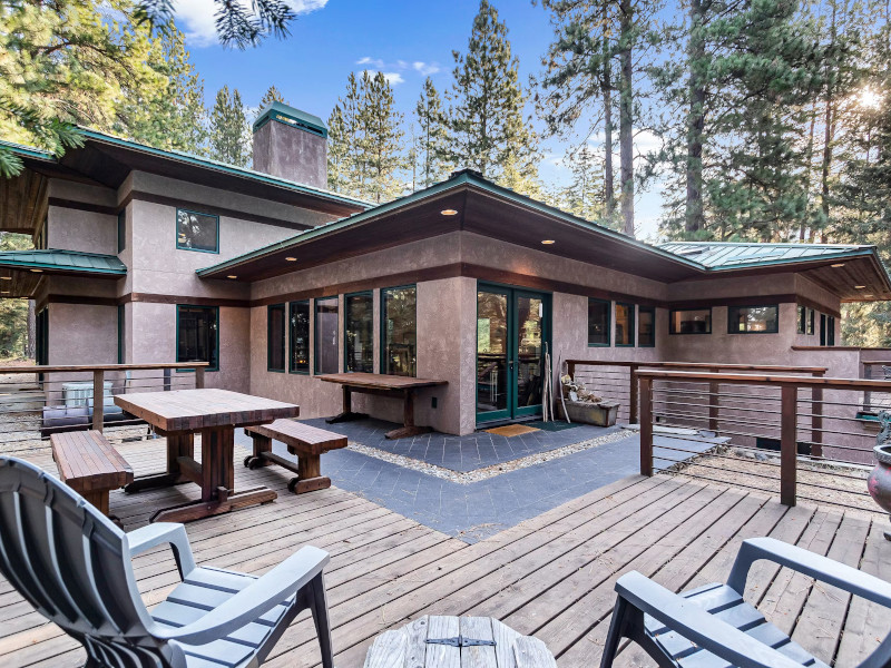 Picture of the Selby Knoll Estate (Main & Guesthouse) in Harrison, Idaho