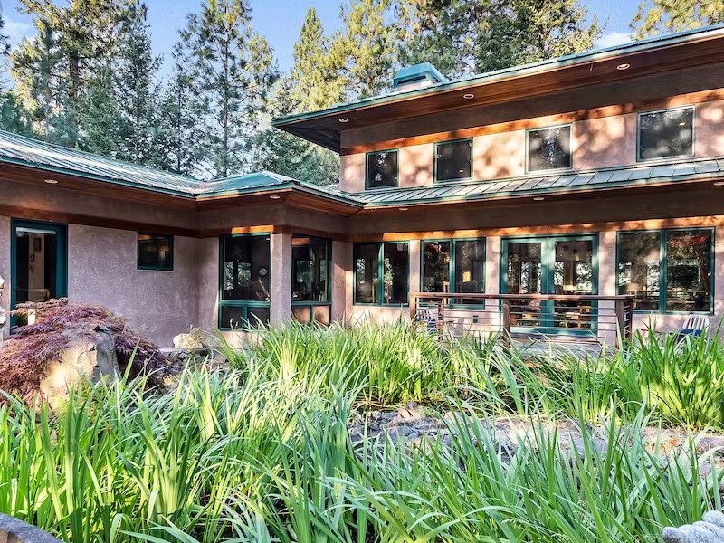 Picture of the Selby Knoll Main House in Harrison, Idaho