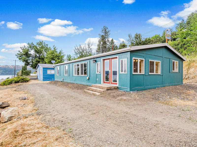 Picture of the Harrison Hideaway in Harrison, Idaho