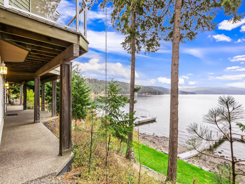 Picture of the Driftwood Luxury in Harrison, Idaho