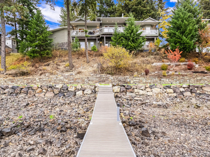 Picture of the Driftwood Luxury in Harrison, Idaho