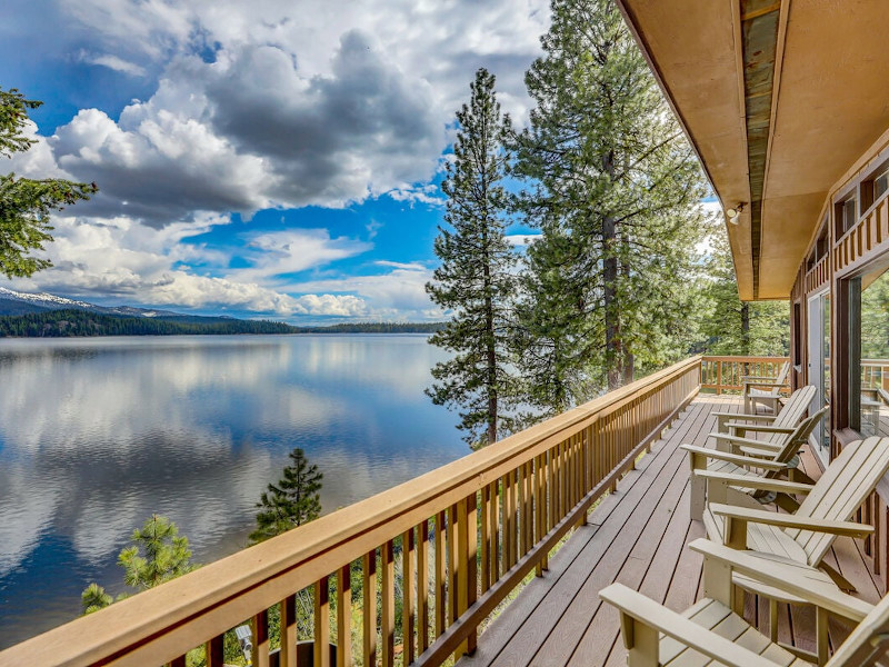 Picture of the Laur House on Little Payette Lake in McCall, Idaho