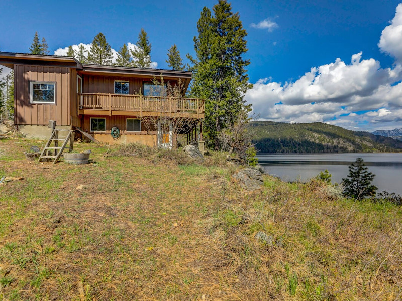 Picture of the Laur House on Little Payette Lake in McCall, Idaho