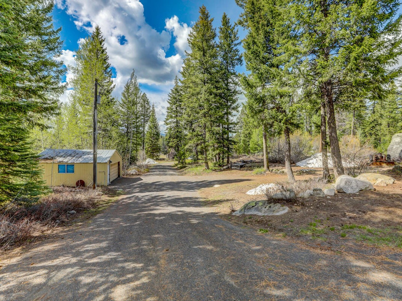 Picture of the Laur House on Little Payette Lake in McCall, Idaho