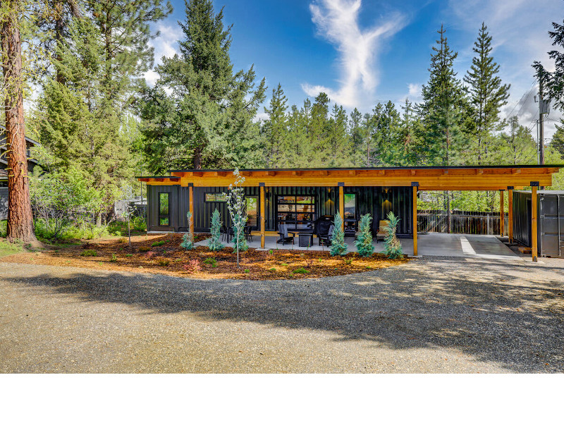 Picture of the Two Pines in McCall, Idaho