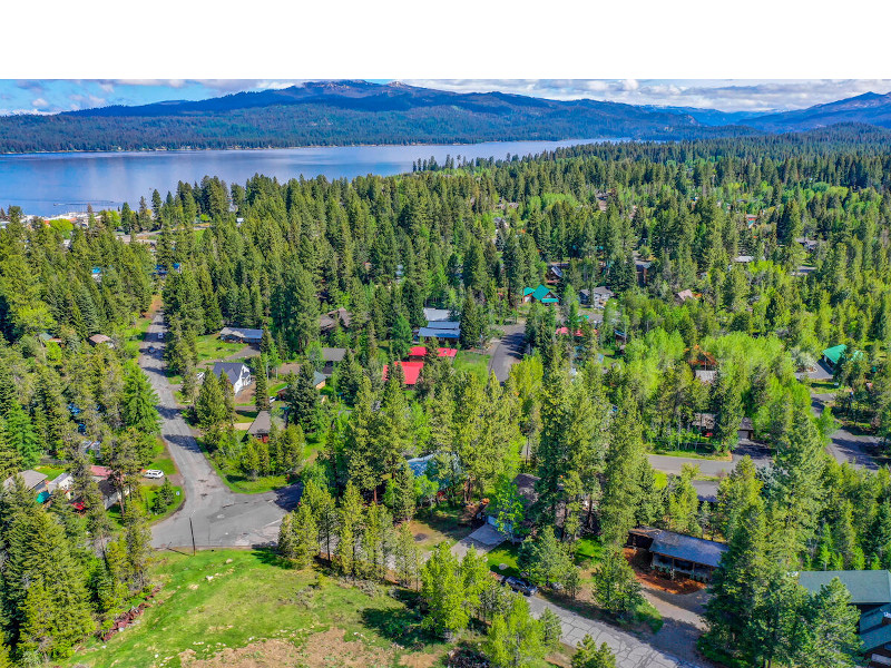 Picture of the Two Pines in McCall, Idaho