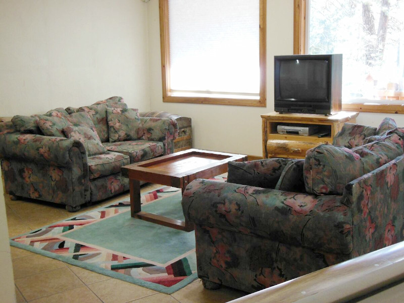 Picture of the Middle Fork River Cabin in Garden Valley, Idaho