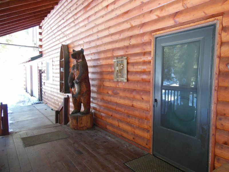 Picture of the Middle Fork River Cabin in Garden Valley, Idaho