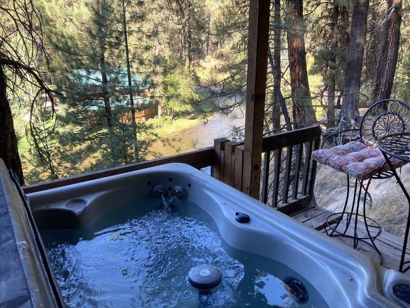 Picture of the Middle Fork River Cabin in Garden Valley, Idaho