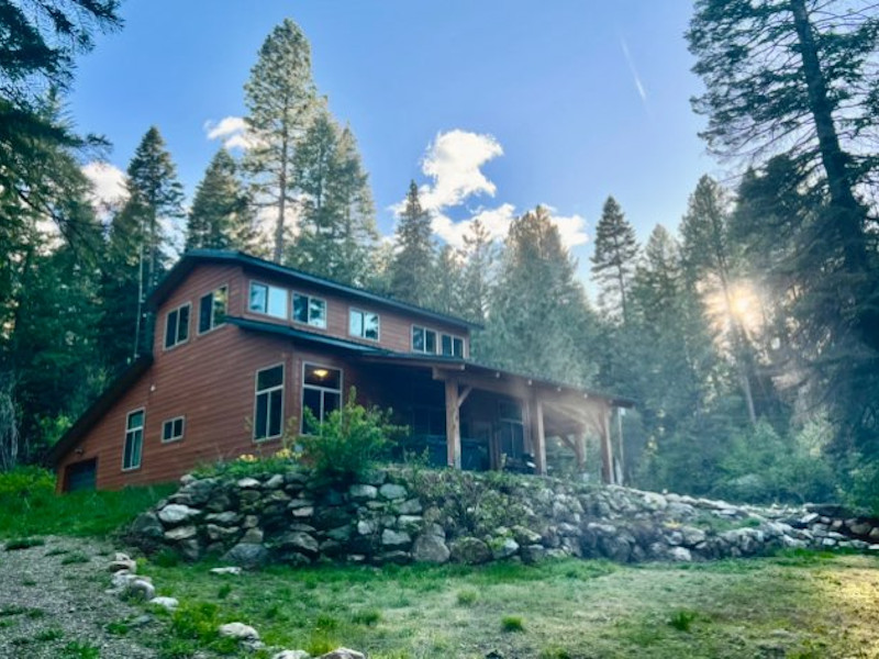 Picture of the Shadow Pines Cabin in Garden Valley, Idaho