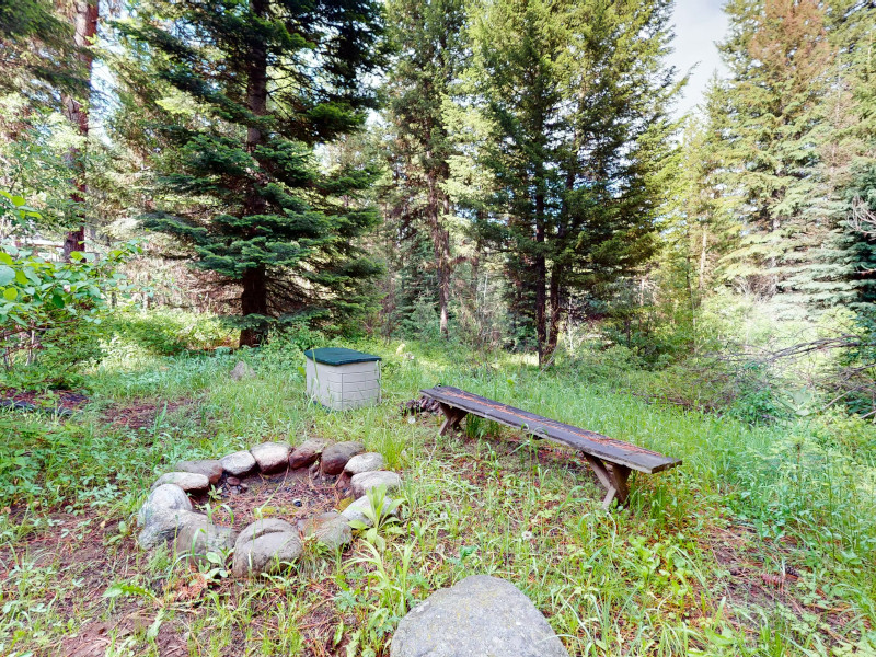 Picture of the Bearfoot Lodge in McCall, Idaho