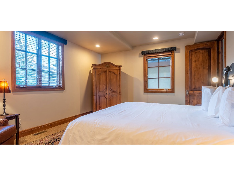 Picture of the Hemingways (Luxury at the Base of Bald Mtn) in Sun Valley, Idaho