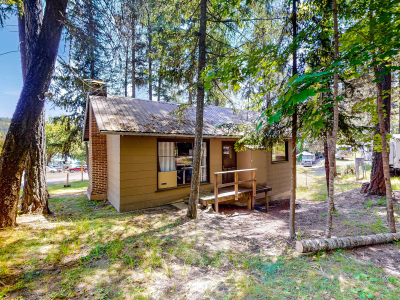 Picture of the The Cabin on the Lake - Worley, ID in Coeur d Alene, Idaho