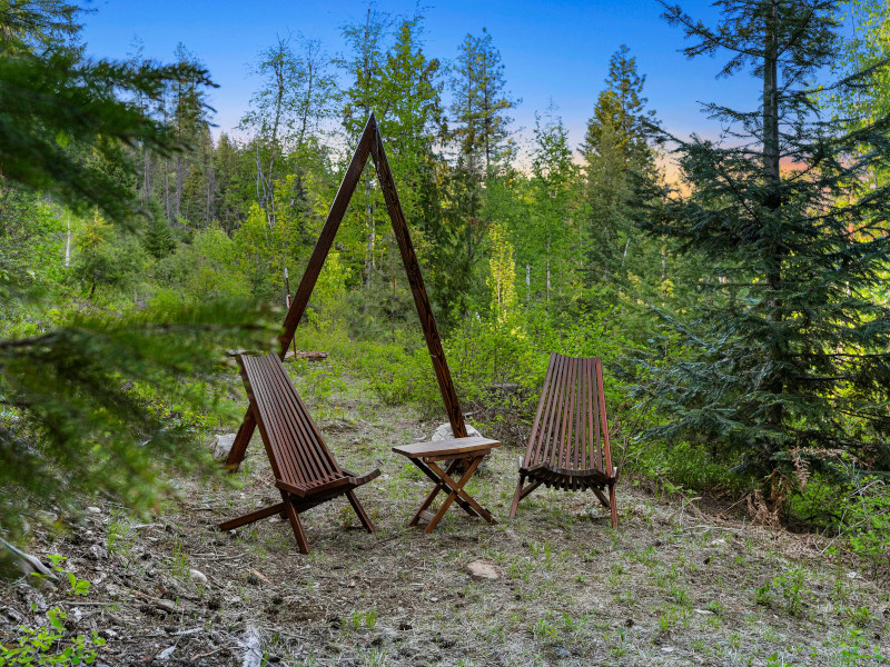 Picture of the Little Tooth Retreat - Little Cabin in Sandpoint, Idaho