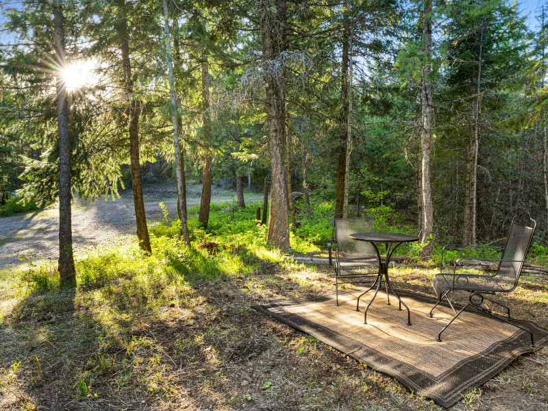 Picture of the Little Tooth Retreat - Little Cabin in Sandpoint, Idaho