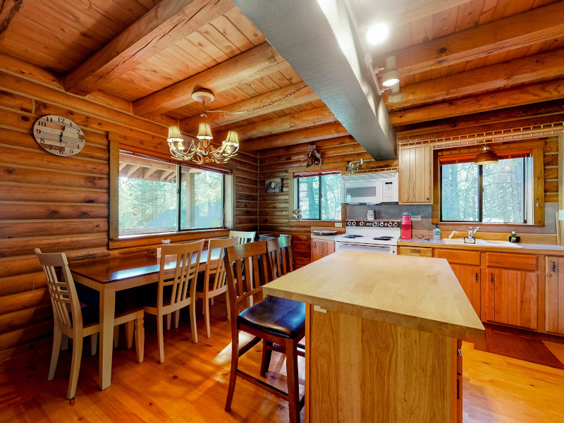 Picture of the Woodland Chalet in New Meadows, Idaho