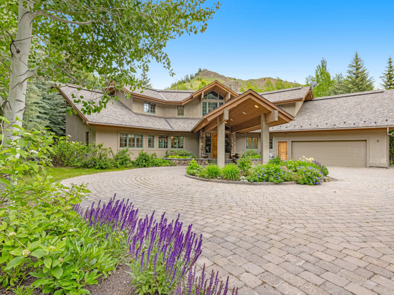 Picture of the Lane Ranch Chateau in Sun Valley, Idaho