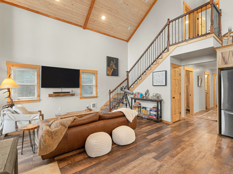 Picture of the Little Tooth Retreat - Big Cabin in Sandpoint, Idaho