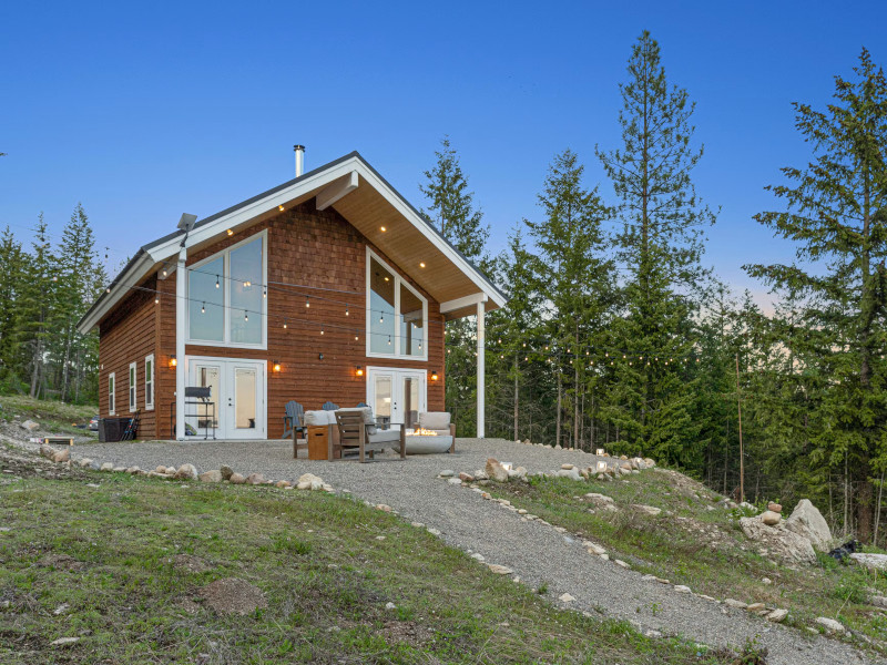 Picture of the Little Tooth Retreat - Big Cabin in Sandpoint, Idaho