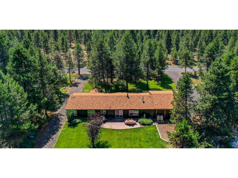 Picture of the Black Moose Lodge in McCall, Idaho