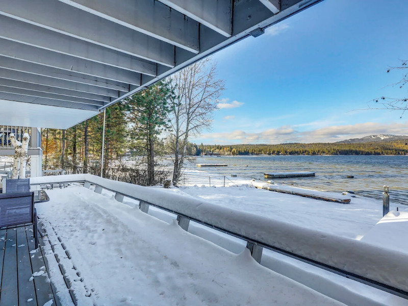 Picture of the Almost Heaven and Annies Place Lakefront Retreat in McCall, Idaho