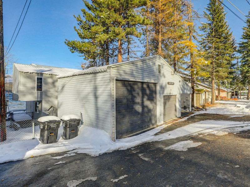 Picture of the Almost Heaven and Annies Place Lakefront Retreat in McCall, Idaho