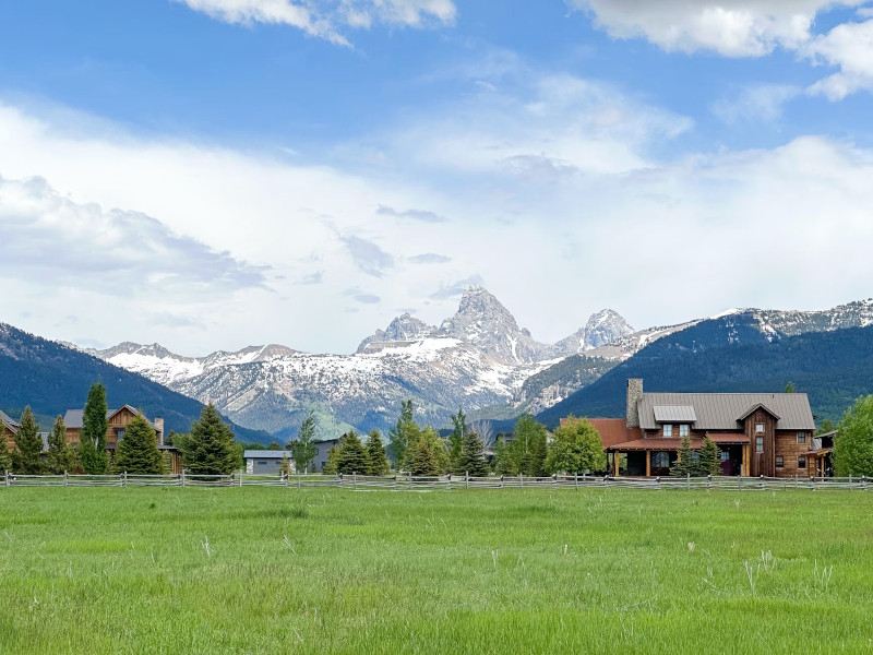 Picture of the The Ravens Nest (Main House and Bunk House) in Driggs, Idaho