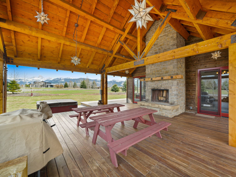 Picture of the The Ravens Nest (Main House and Bunk House) in Driggs, Idaho