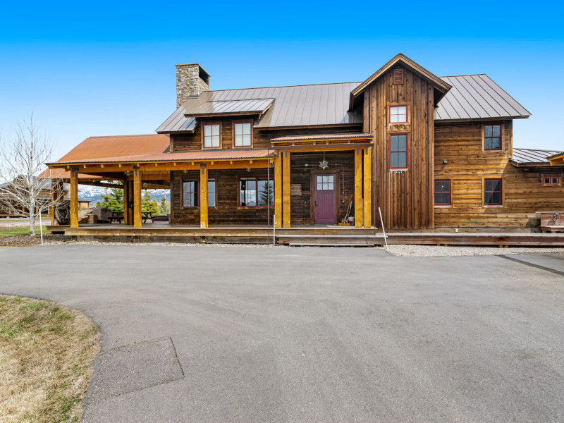 Picture of the The Ravens Nest (Main House and Bunk House) in Driggs, Idaho