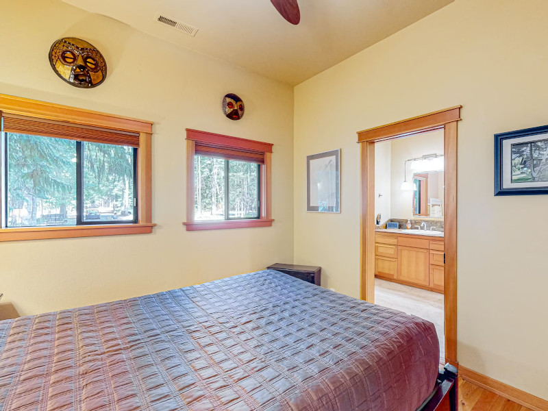 Picture of the Riley Creek Retreat - Laclede 104426 in Sandpoint, Idaho