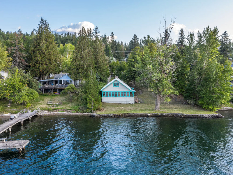 Picture of the Lakeshore Paradise - Sagle in Sandpoint, Idaho