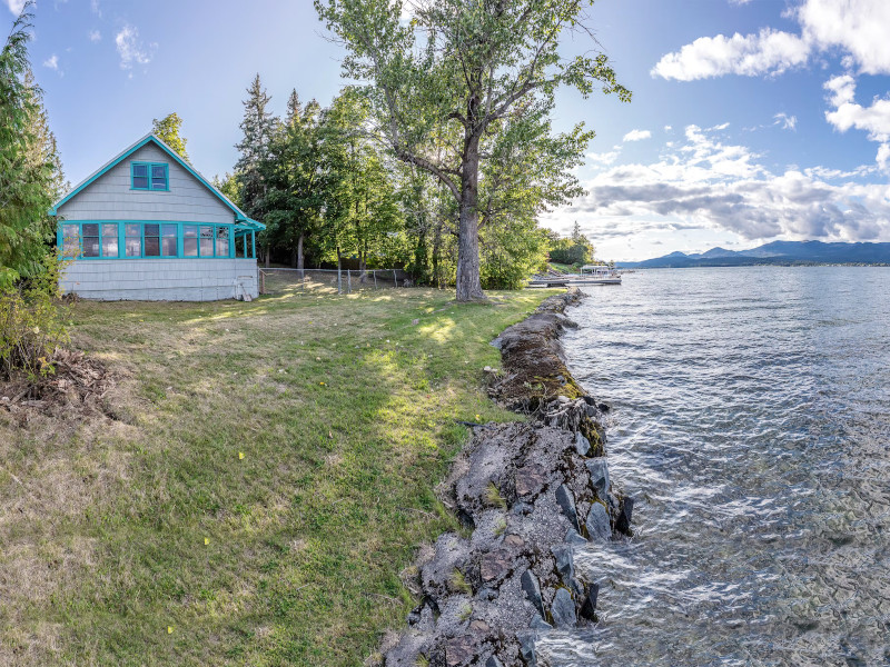 Picture of the Lakeshore Paradise - Sagle in Sandpoint, Idaho