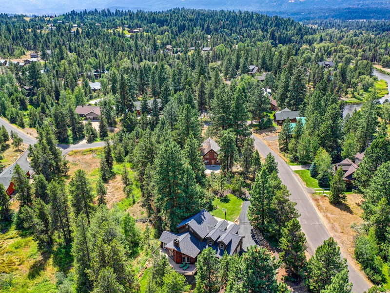 Picture of the Payette River Estate in McCall, Idaho