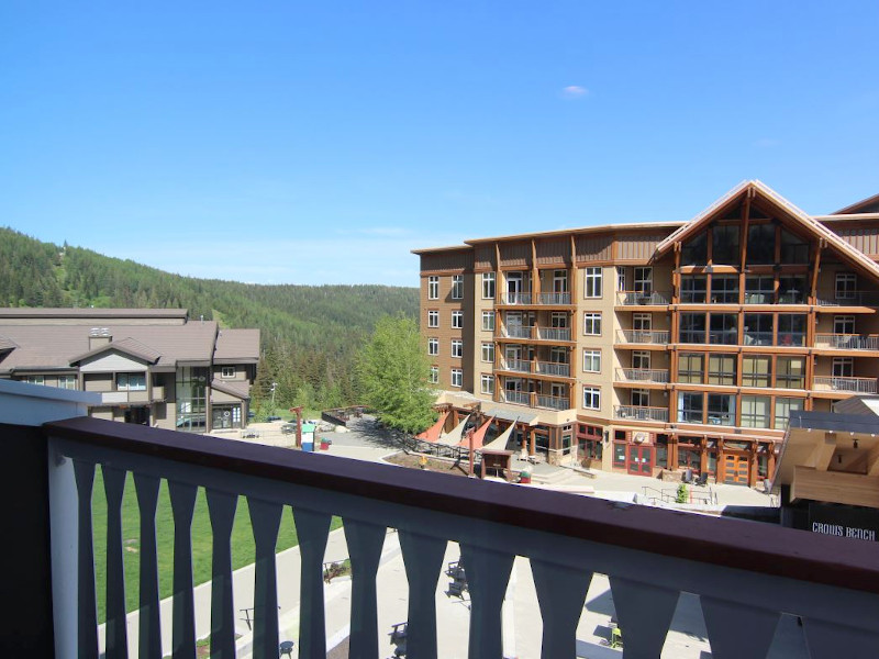 Picture of the Selkirk Lodge in Sandpoint, Idaho