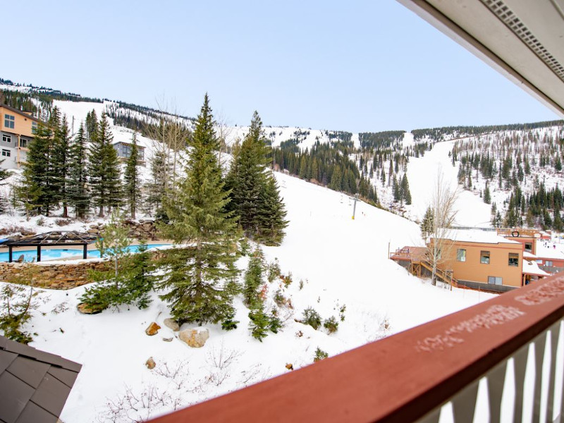 Picture of the Selkirk Lodge in Sandpoint, Idaho