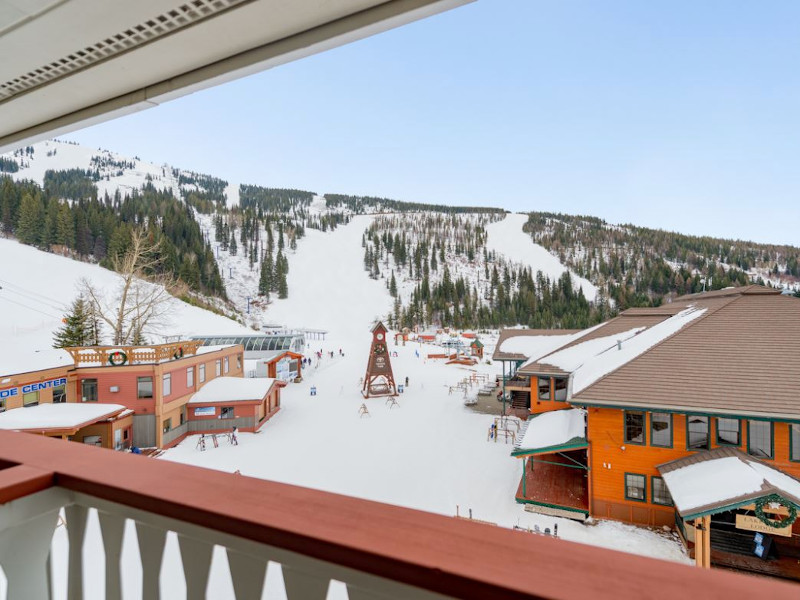 Picture of the Selkirk Lodge in Sandpoint, Idaho