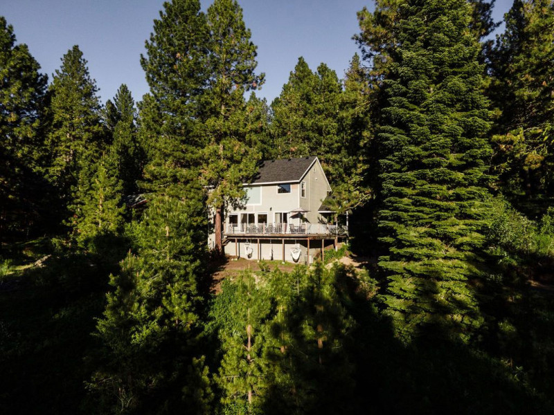 Picture of the The Lodge on Shore Drive in Cascade, Idaho