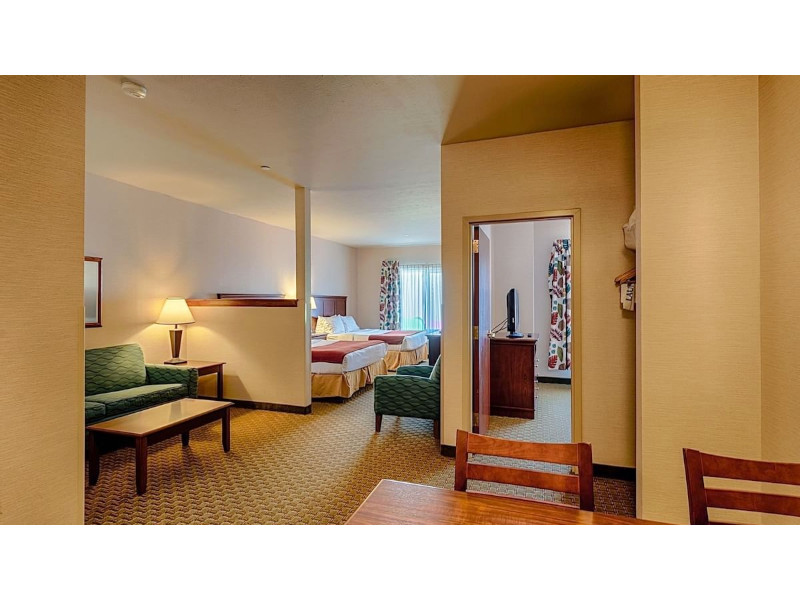 Picture of the Triple Play Resort Hotel & Suites in Hayden, Idaho