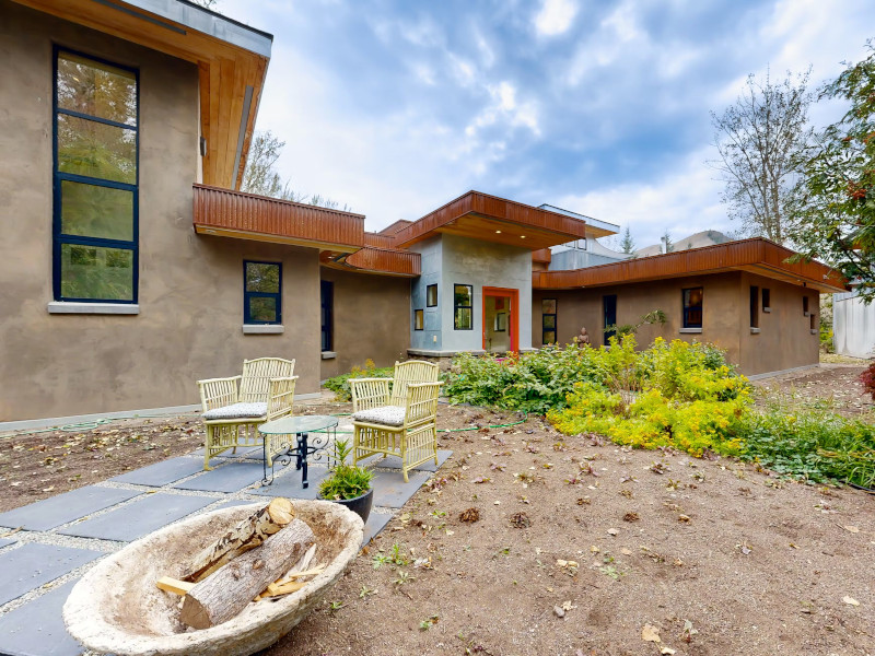 Picture of the Eclectic Mountain Retreat in Hailey, Idaho