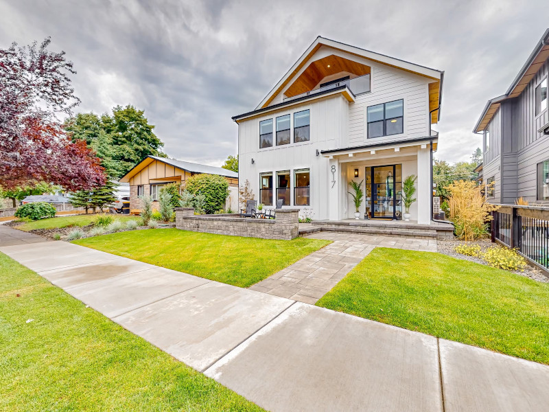 Picture of the Gem House in Coeur d Alene, Idaho