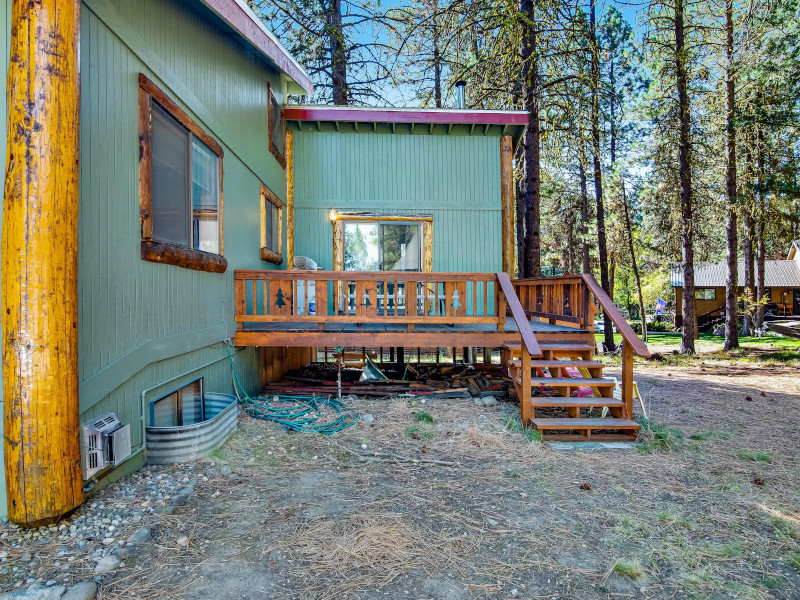 Picture of the Moose Lodge in McCall, Idaho