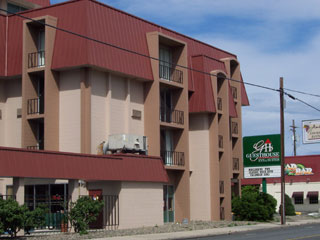 Guest House Inn & Suites-Lewiston vacation rental property