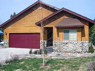 Timber Inn McCall vacation rental property
