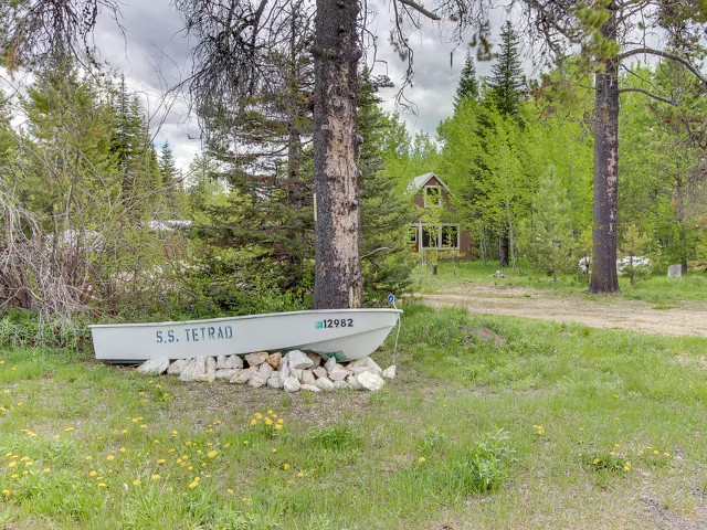 S.S Tetrad Cabin in Donnelly, Idaho.