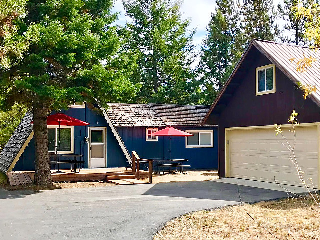 Little Ponderosa Cottage in Donnelly, Idaho.