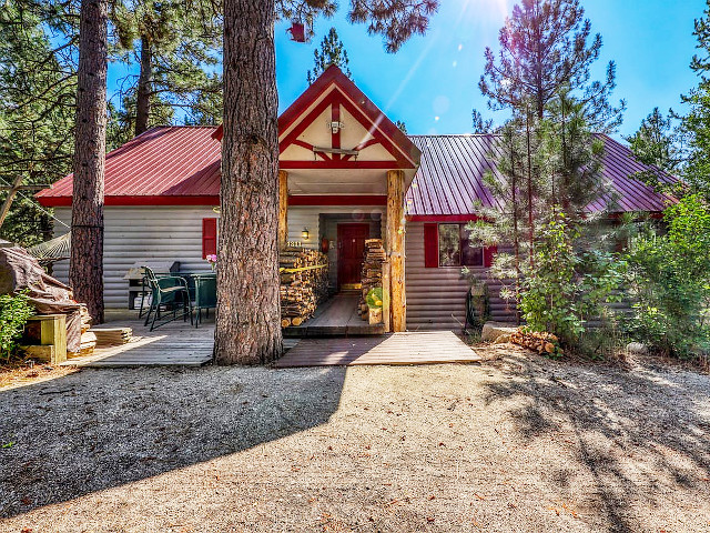 Crown Point Hideaway in Cascade, Idaho.