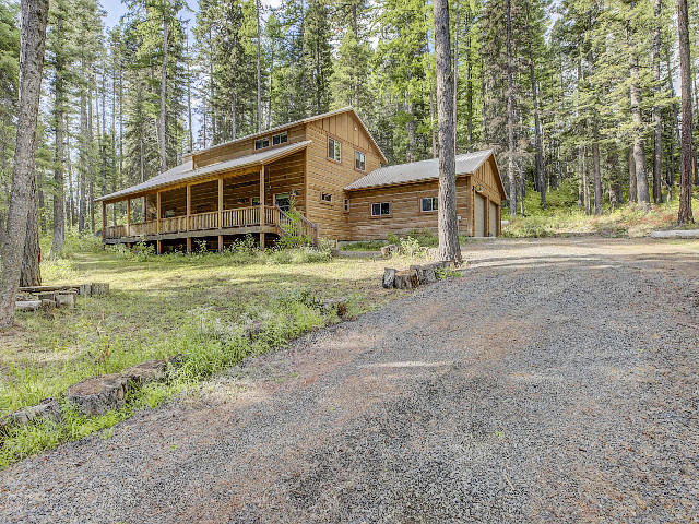 Lark Trail Cabin in Donnelly, Idaho.